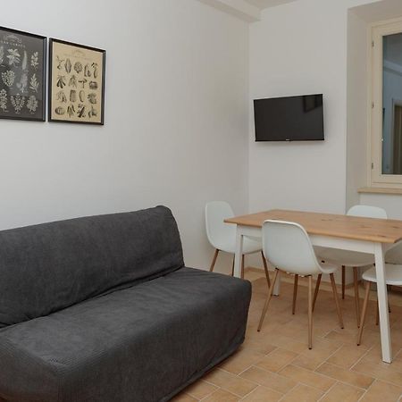 Nera Apartments Sant'Anatolia di Narco Luaran gambar